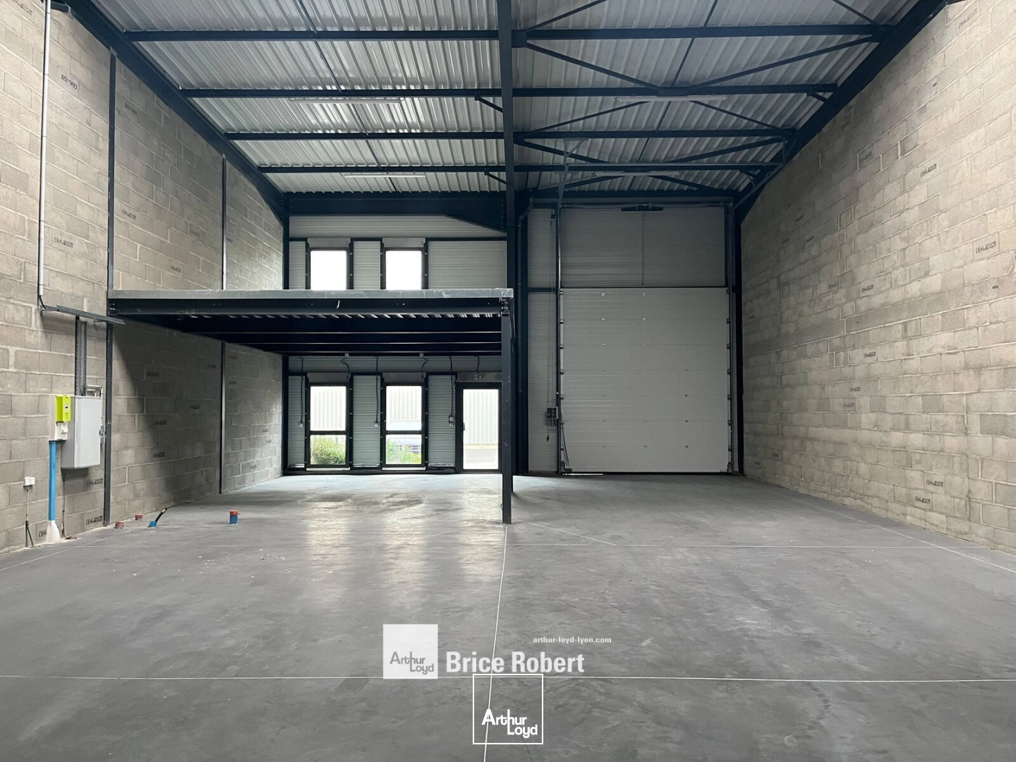 Locaux d'activité & Entrepôts - Vente - CHAPONOST - 69630 - 284.9-284.9 - 7876350
