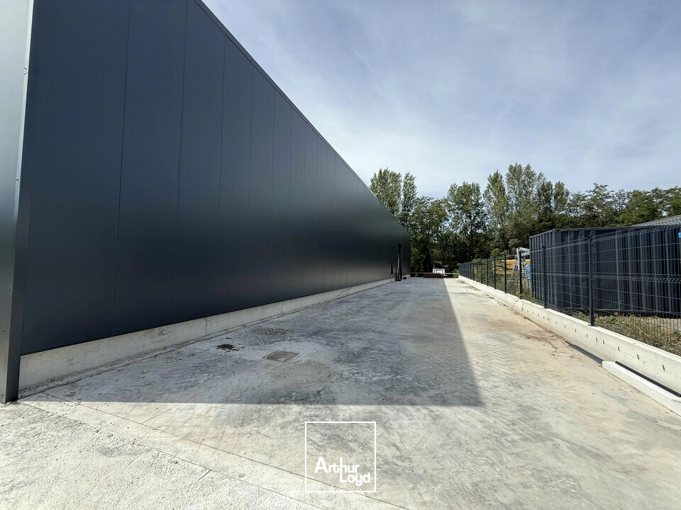 Locaux d'activité & Entrepôts - Location - DONZENAC - 19270 - 200-500 - 7877409