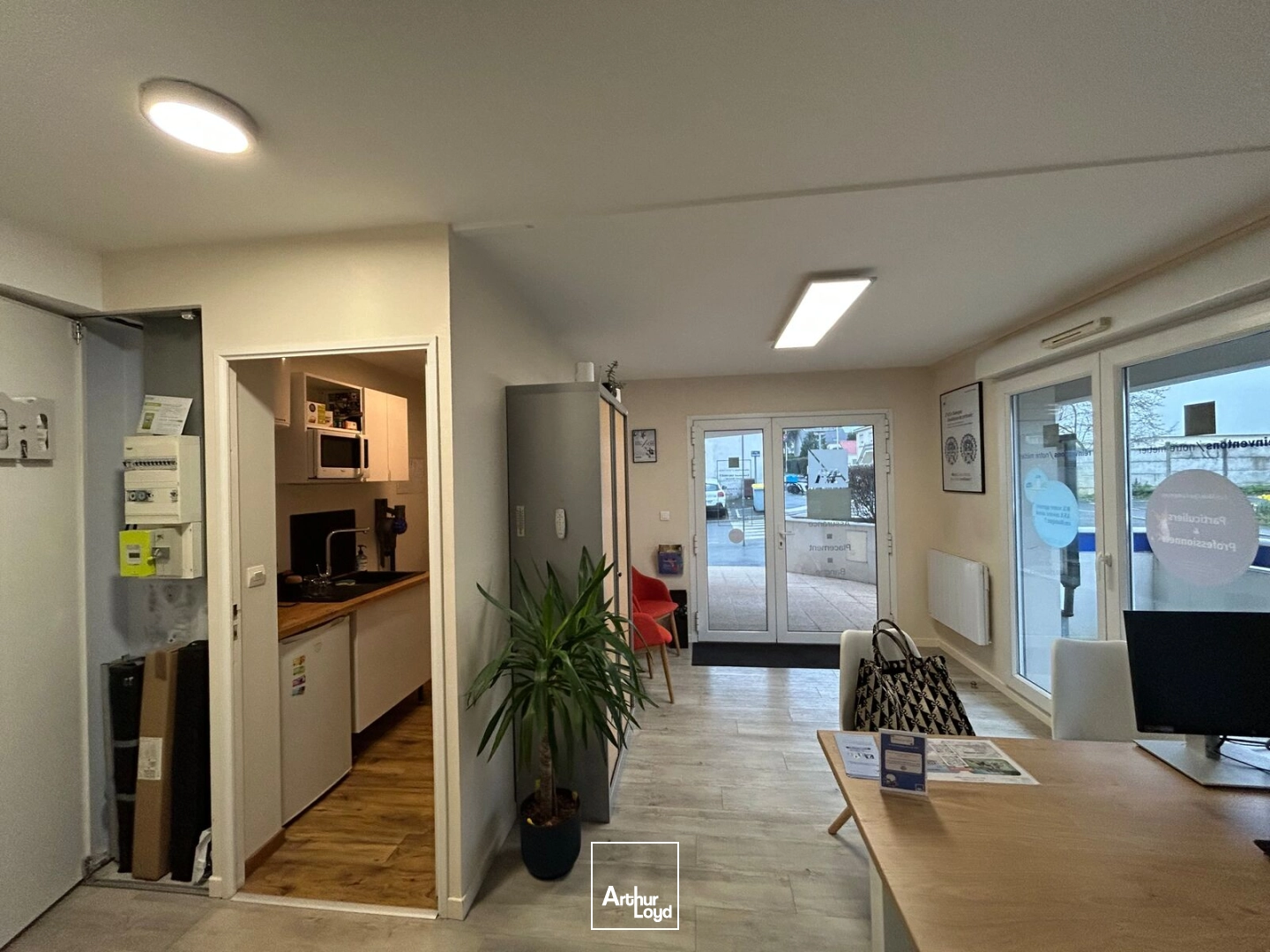 Locaux commerciaux - Location - LA CHAPELLE SUR ERDRE - 44240 - 40-40 - 7877797