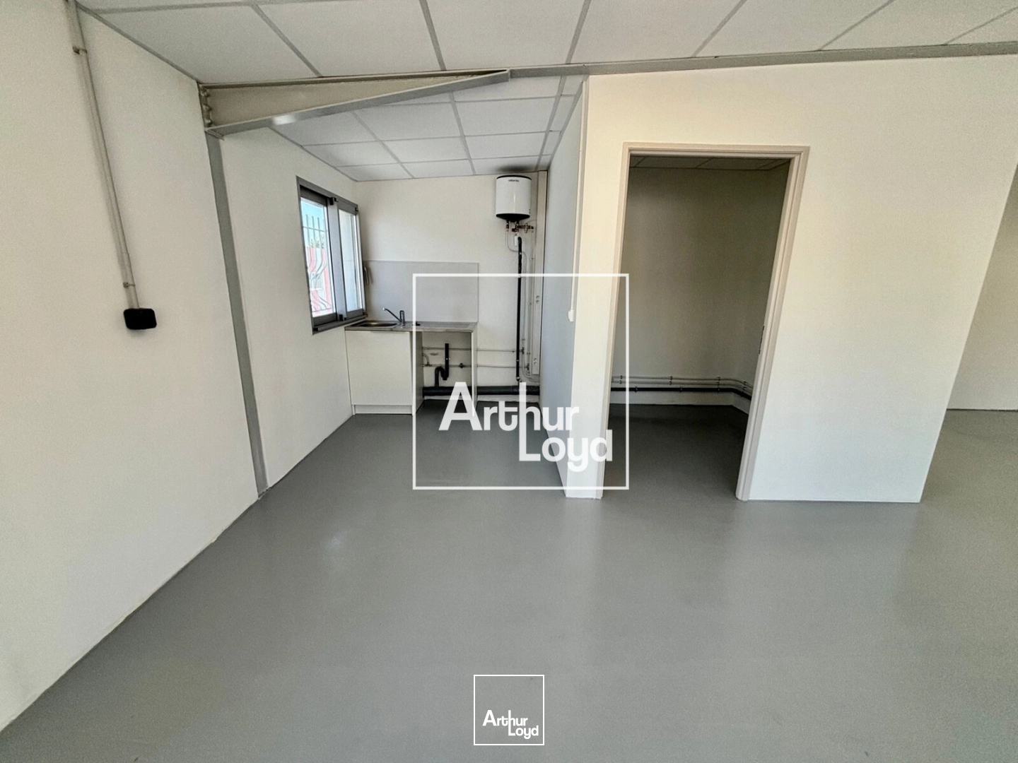 Locaux d'activité & Entrepôts - Location - SAINT JEAN DE VEDAS - 34430 - 160-160 - 7878482