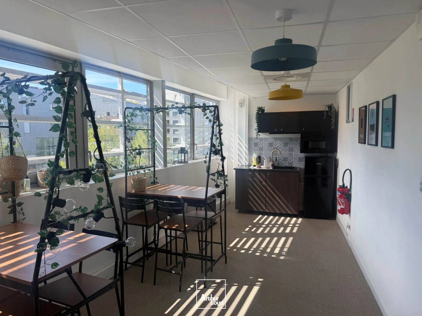 Bureaux - Location - BORDEAUX - 33300 - 147.39-381.14 - 7878524