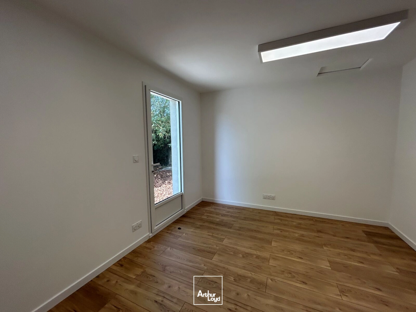 Locaux d'activité & Entrepôts - Location - MONTOIR DE BRETAGNE - 44550 - 211-211 - 7878679