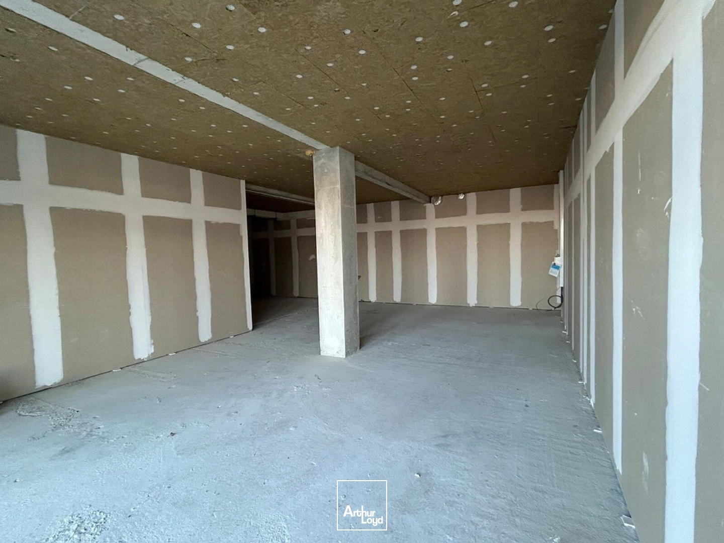 Locaux commerciaux - Location - CANET EN ROUSSILLON - 66140 - 85-292 - 7878911