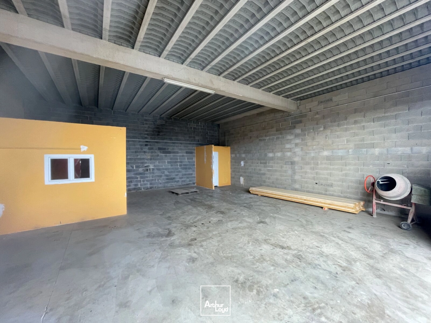 Locaux d'activité & Entrepôts - Location - BEZIERS - 34500 - 106-212 - 7880114