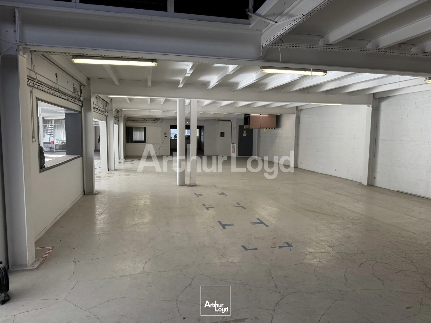 Locaux d'activité & Entrepôts - Location - MARCQ EN BAROEUL - 59700 - 522-1597 - 7880279