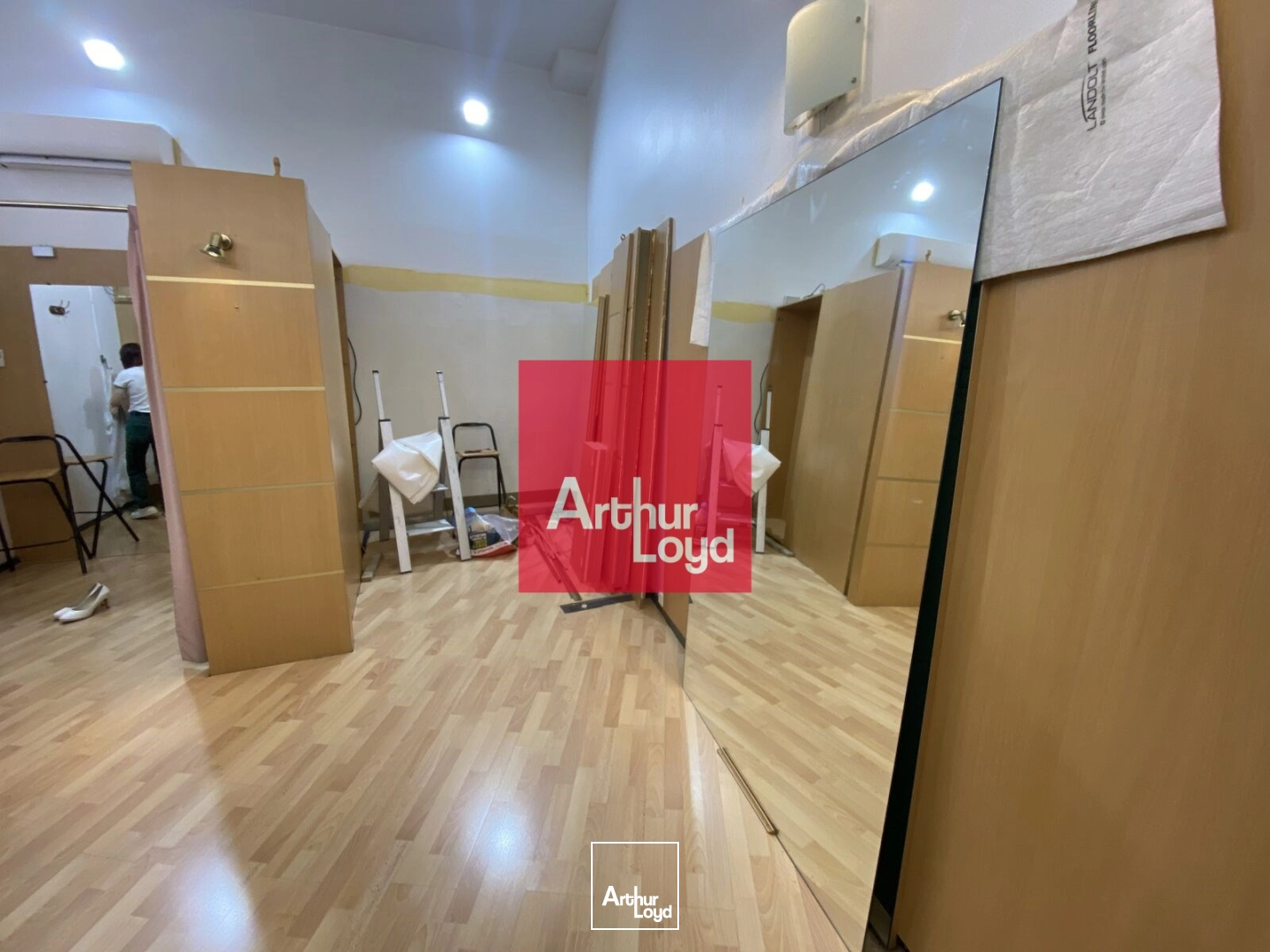 Locaux commerciaux - Location - GRENOBLE - 38000 - 140-140 - 7891056
