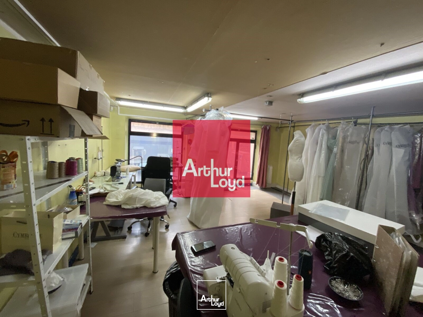 Locaux commerciaux - Location - GRENOBLE - 38000 - 140-140 - 7891059