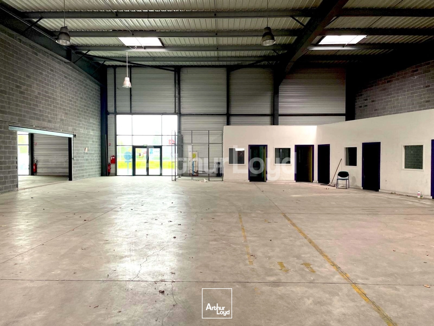 Locaux d'activité & Entrepôts - Location - COQUELLES - 62231 - 560-1168 - 7894012