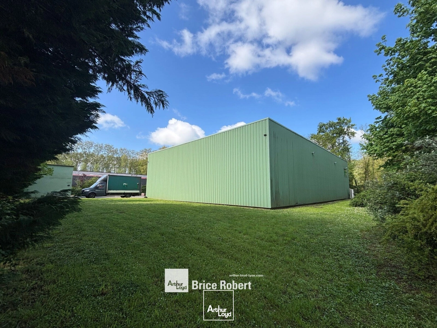 Locaux d'activité & Entrepôts - Vente - FLEURIEU SUR SAONE - 69250 - 730-730 - 7896435