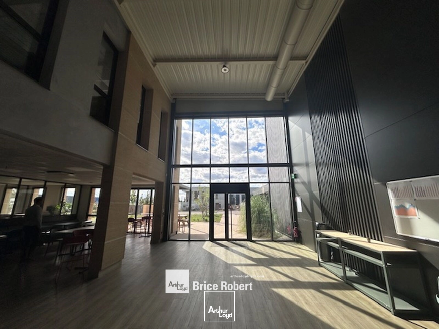 Locaux d'activité & Entrepôts - Location - GENAS - 69740 - 3741.8-3741.8 - 7896652
