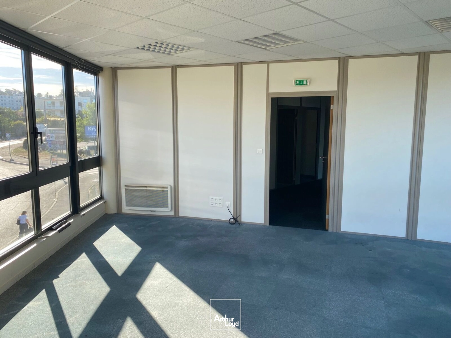 Bureaux - Location - SAINT PRIEST EN JAREZ - 42270 - 210-210 - 7903710