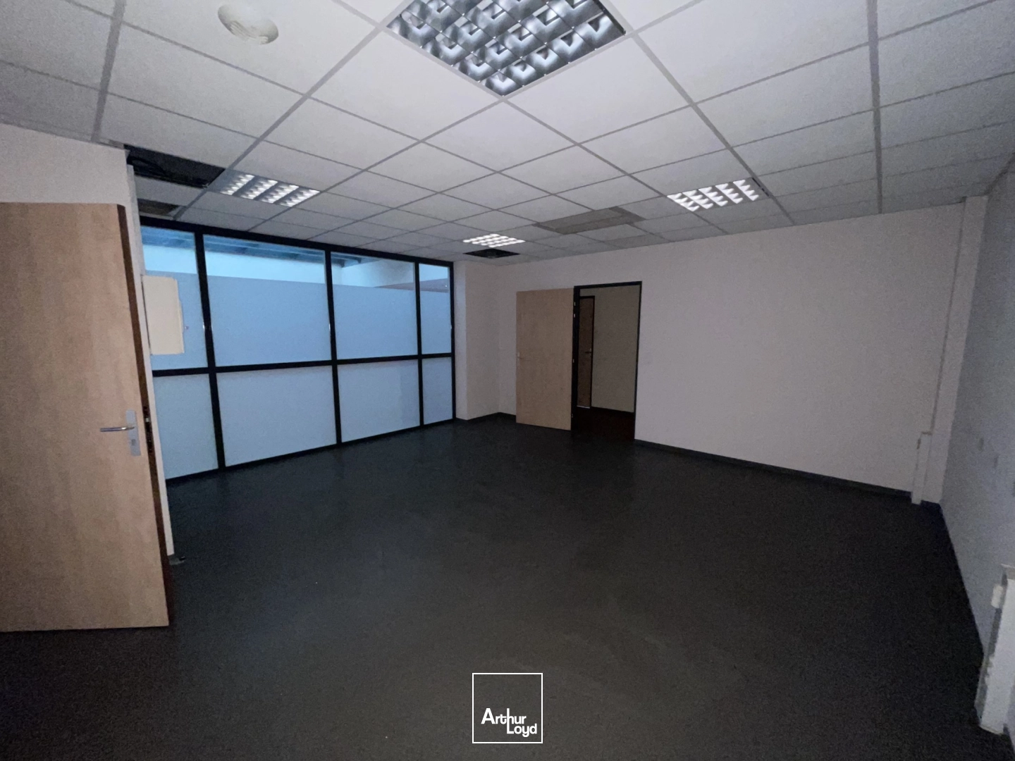 Bureaux - Location - BEAUVAIS - 60000 - 433.3-433.3 - 7904268
