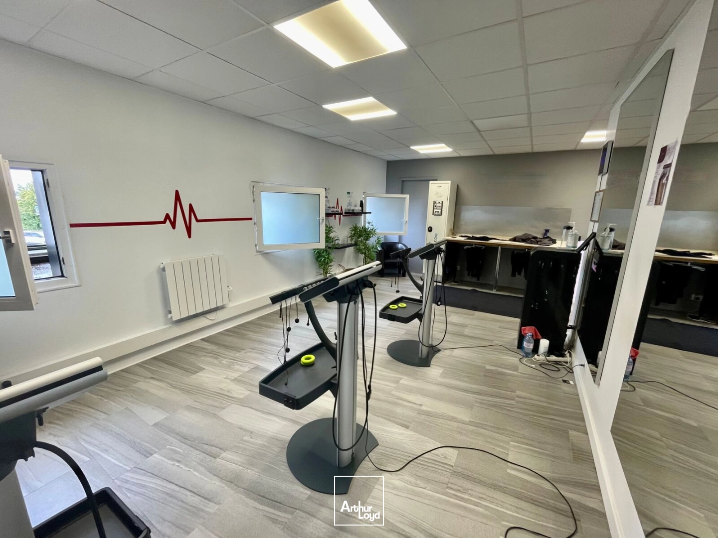 Bureaux - Location - ISNEAUVILLE - 76230 - 45-90 - 7904371
