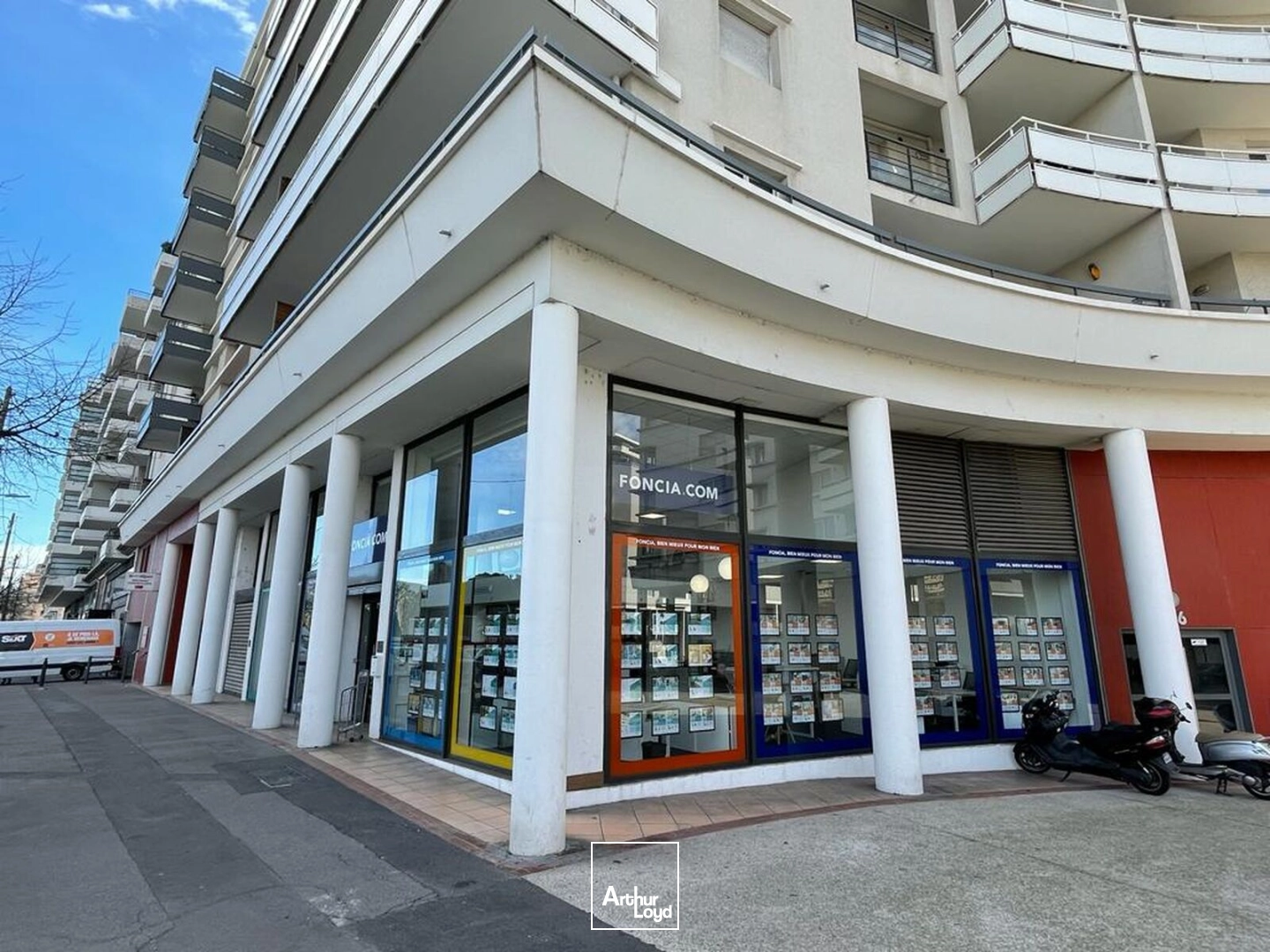 Locaux commerciaux - Location - MARSEILLE - 13008 - 452-452 - 7904493