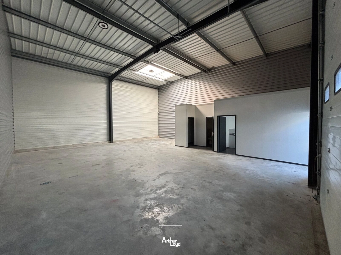 Locaux d'activité & Entrepôts - Location - AUDENGE - 33980 - 150-300 - 7905186