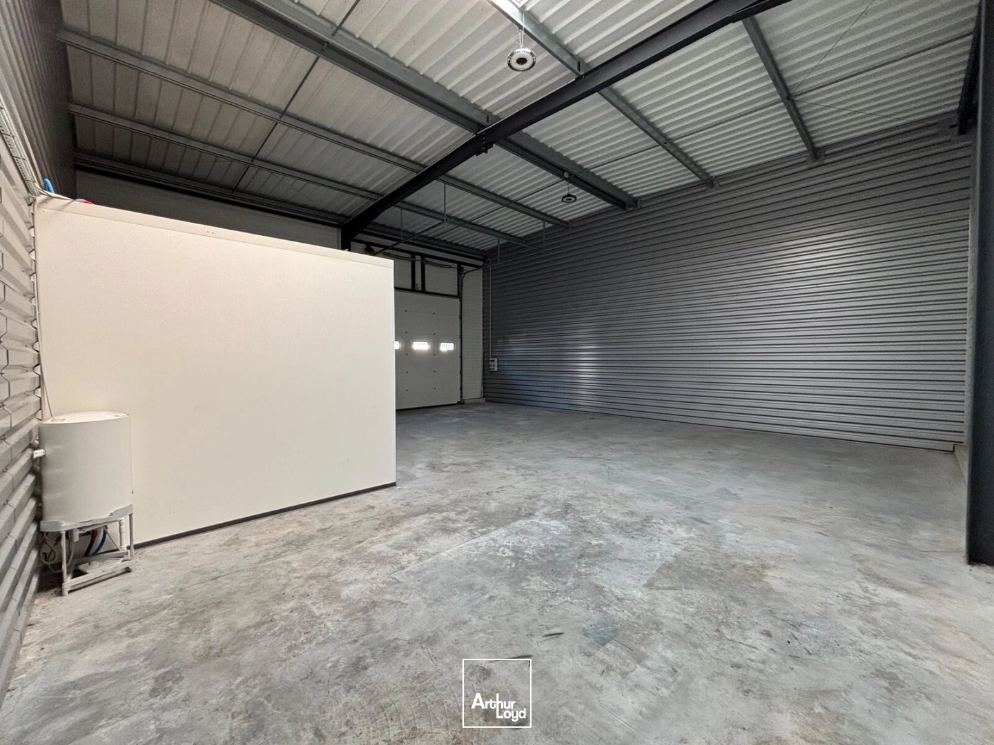 Locaux d'activité & Entrepôts - Location - AUDENGE - 33980 - 150-300 - 7905187