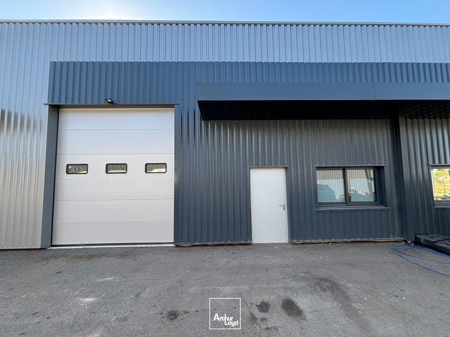 Locaux d'activité & Entrepôts - Location - AUDENGE - 33980 - 150-300 - 7905184