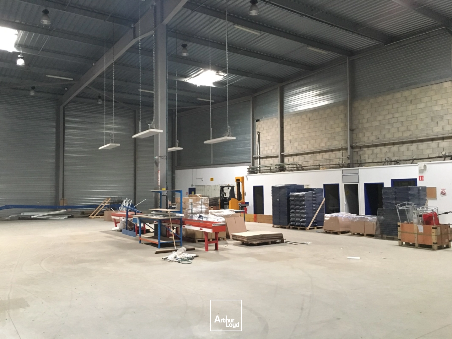 Locaux d'activité & Entrepôts - Location - CREIL - 60100 - 1724-1724 - 7905236