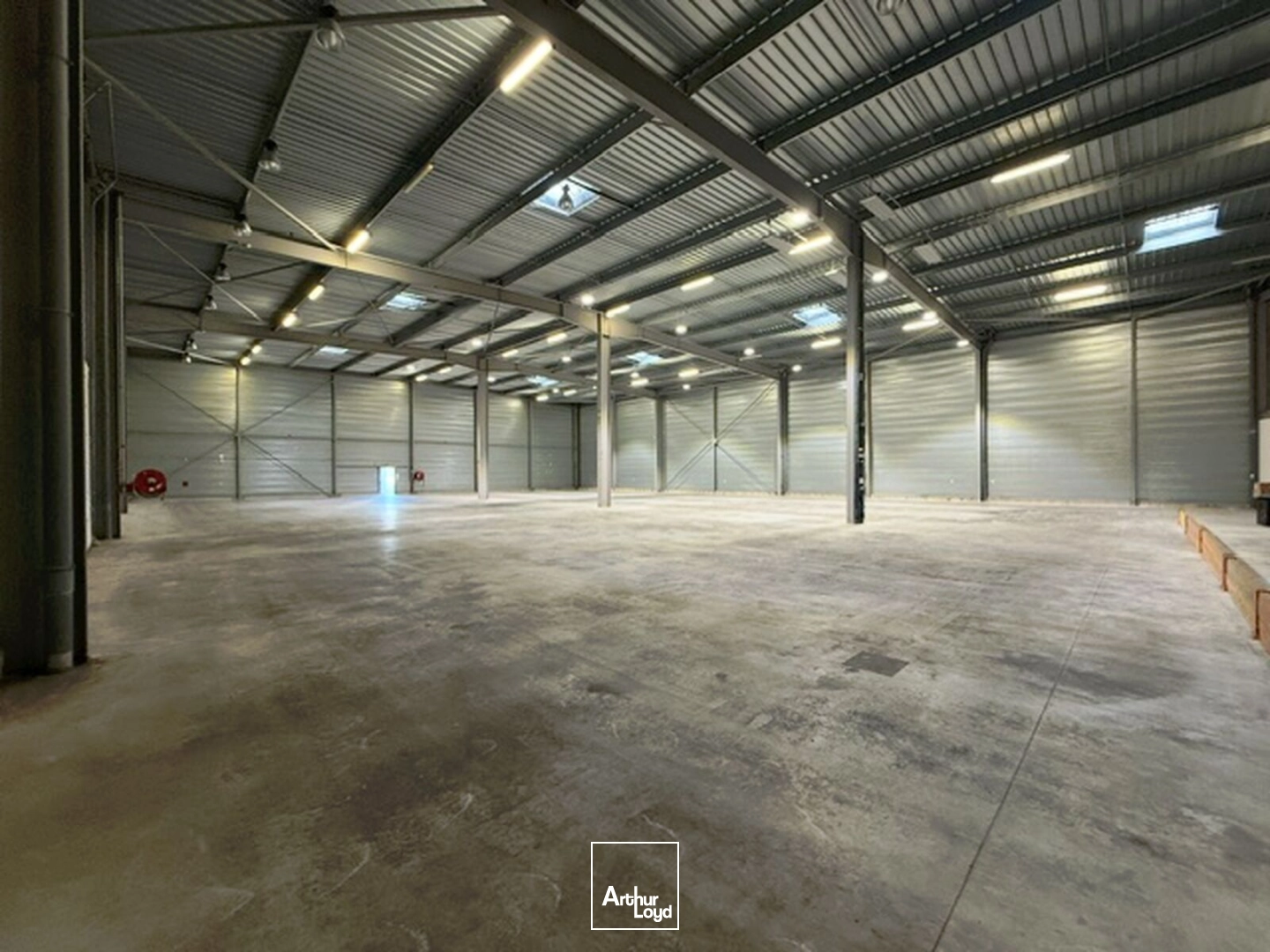 Locaux d'activité & Entrepôts - Location - CREIL - 60100 - 1724-1724 - 7905234