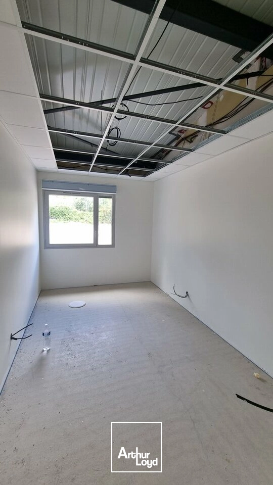 Locaux d'activité & Entrepôts - Location - SAINT BENOIT - 86280 - 270-540 - 7905927
