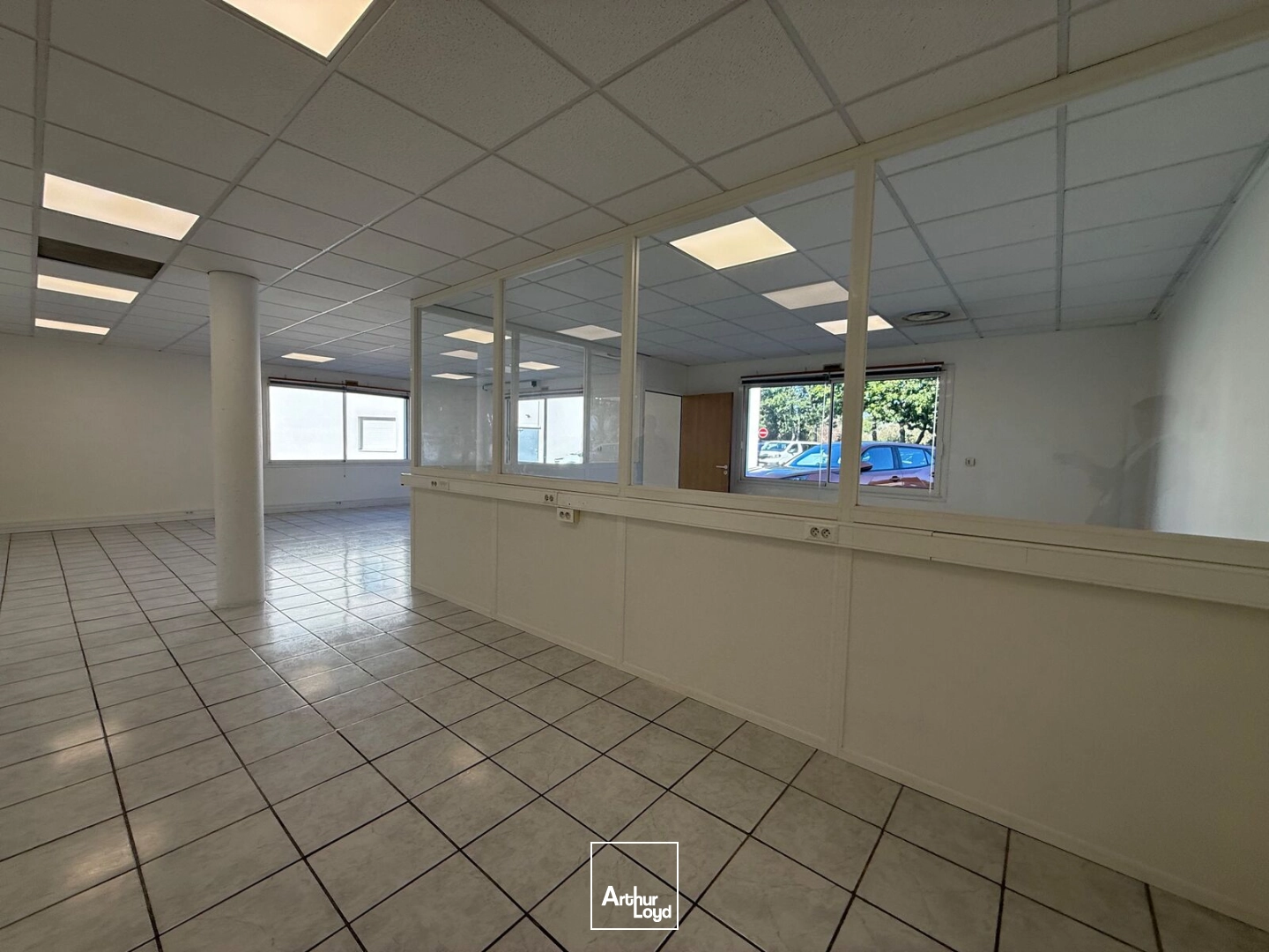 Bureaux - Location - BASSE GOULAINE - 44115 - 38-333 - 7906290