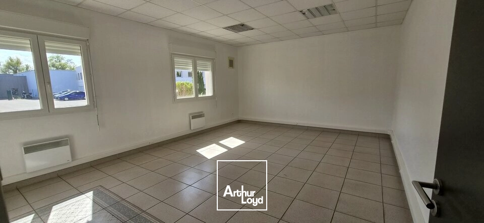 Locaux d'activité & Entrepôts - Location - QUETIGNY - 21800 - 640-640 - 7906926