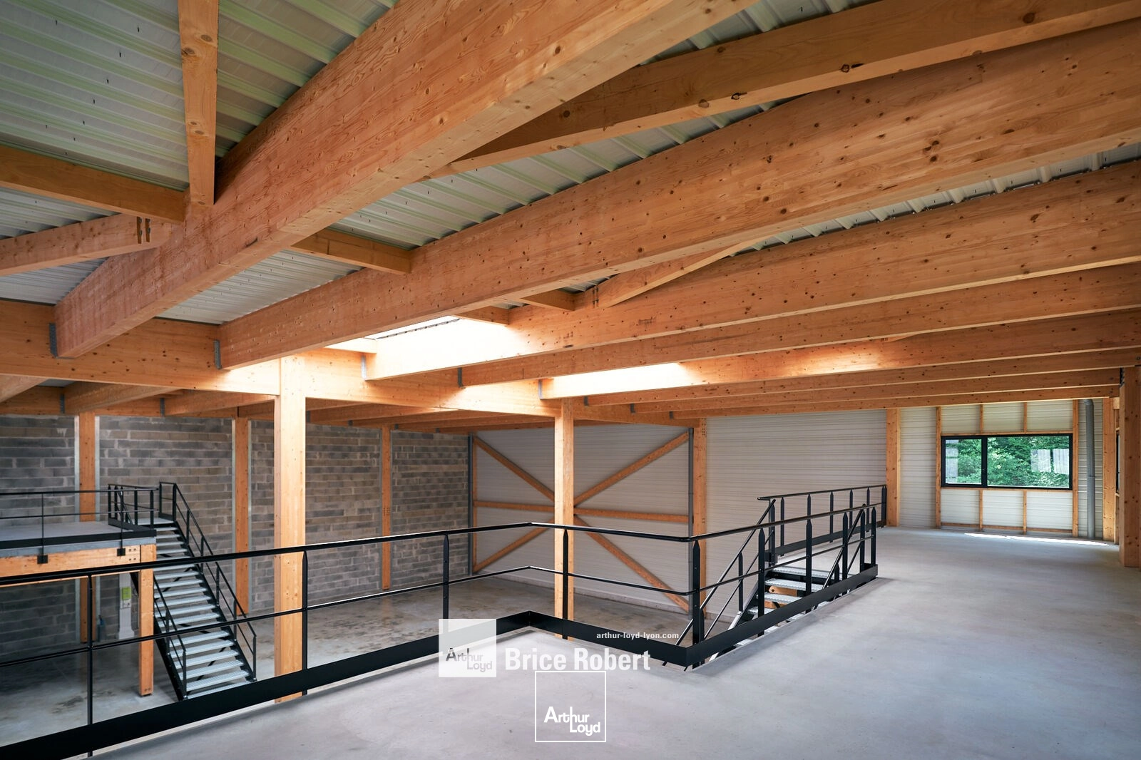 Locaux d'activité & Entrepôts - Location - TARARE - 69170 - 169-2905 - 7910563