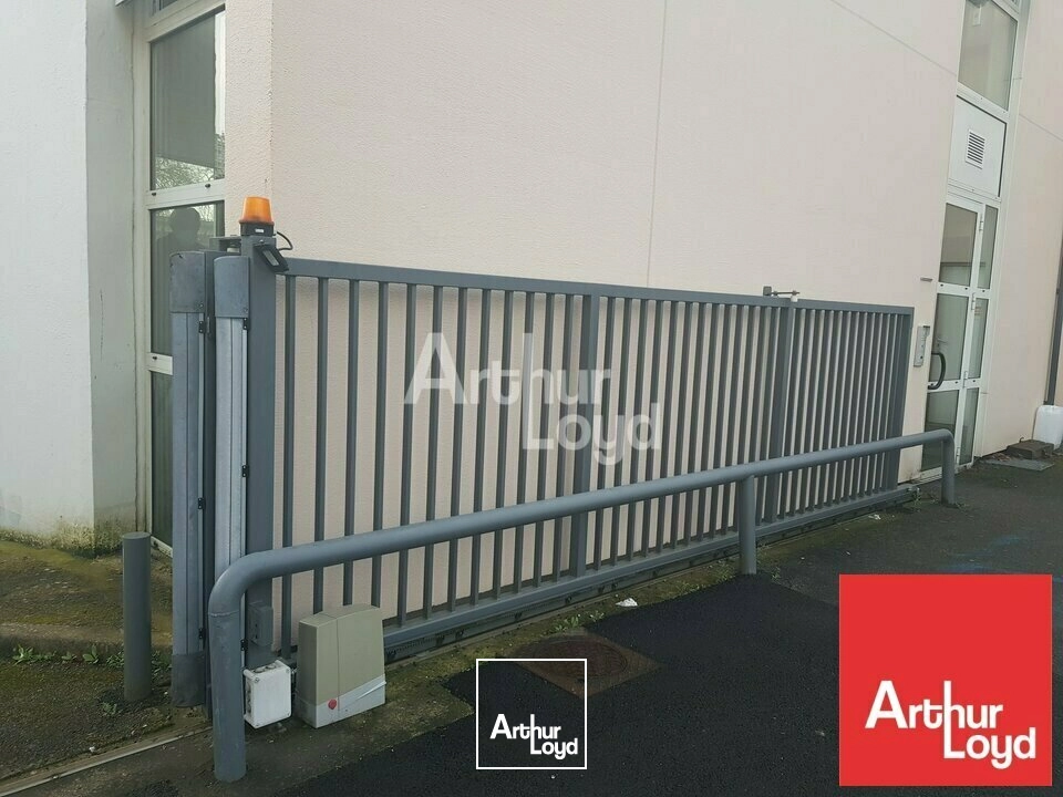 Locaux d'activité & Entrepôts - Location - POITIERS - 86000 - 525-525 - 7911806