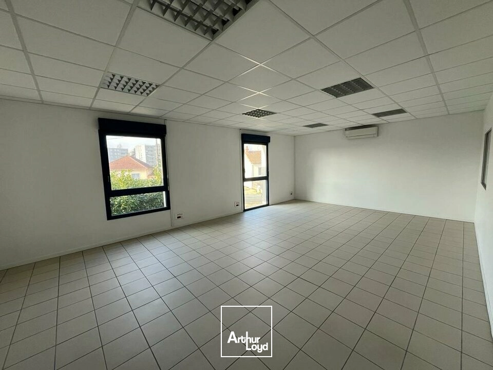 Bureaux - Vente - POITIERS - 86000 - 139.25-139.25 - 7912640