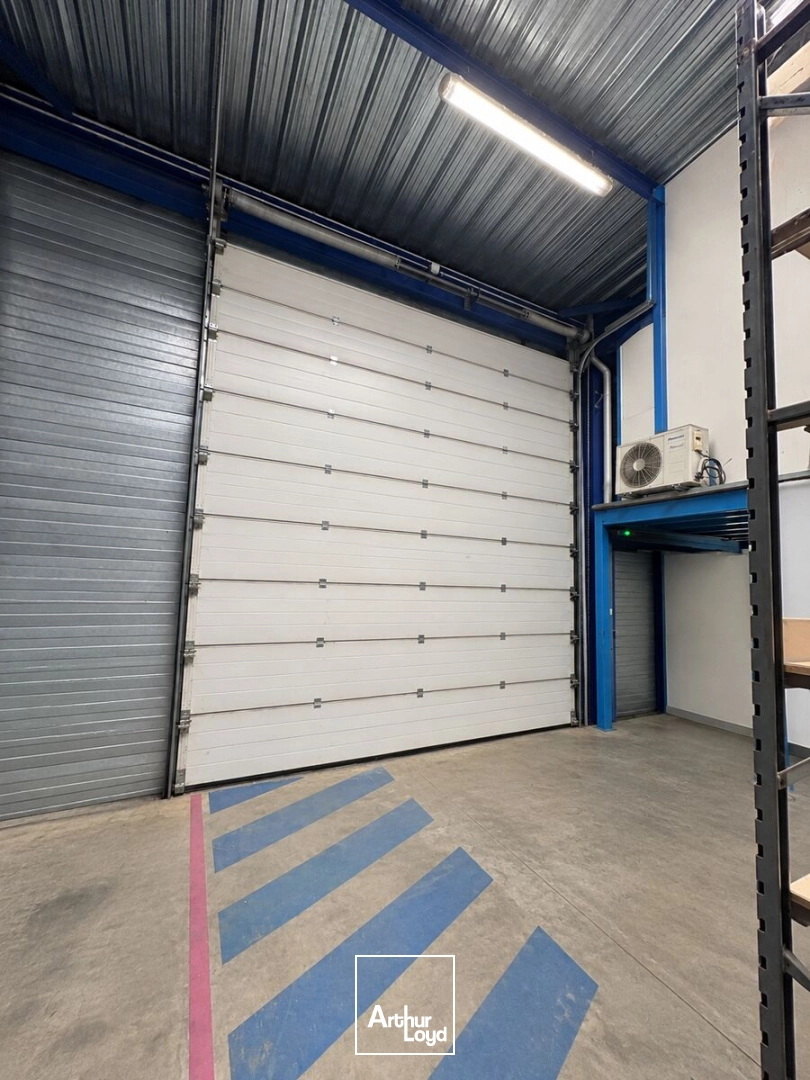 Locaux d'activité & Entrepôts - Location - SAINT JEAN DE BRAYE - 45800 - 692.35-692.35 - 7916047