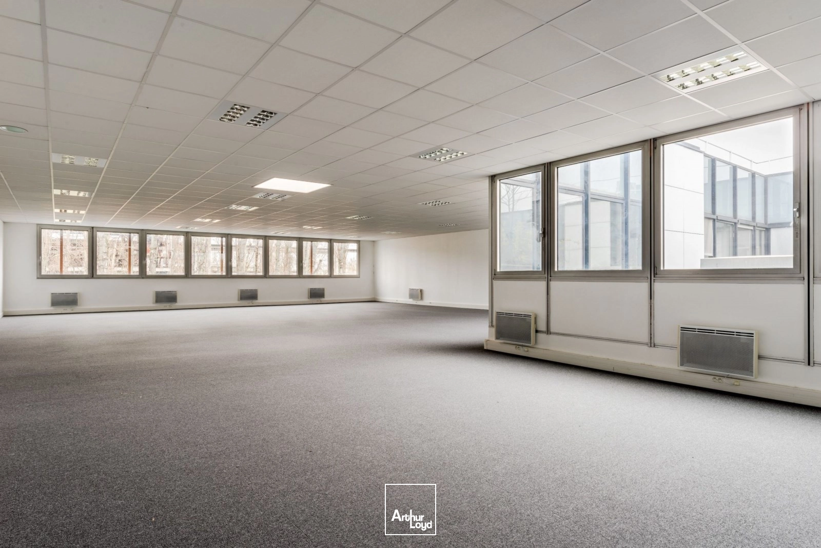 Locaux d'activité & Entrepôts - Location - GENNEVILLIERS - 92230 - 819-1638 - 7916226