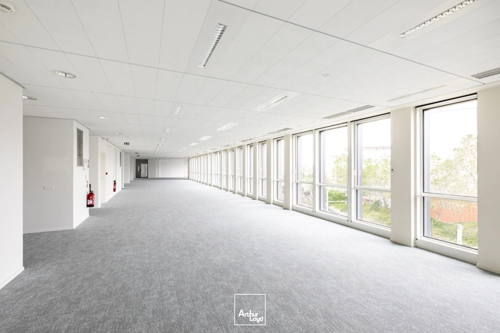 Bureaux - Location - BOIS COLOMBES - 92270 - 575-2769 - 7916379