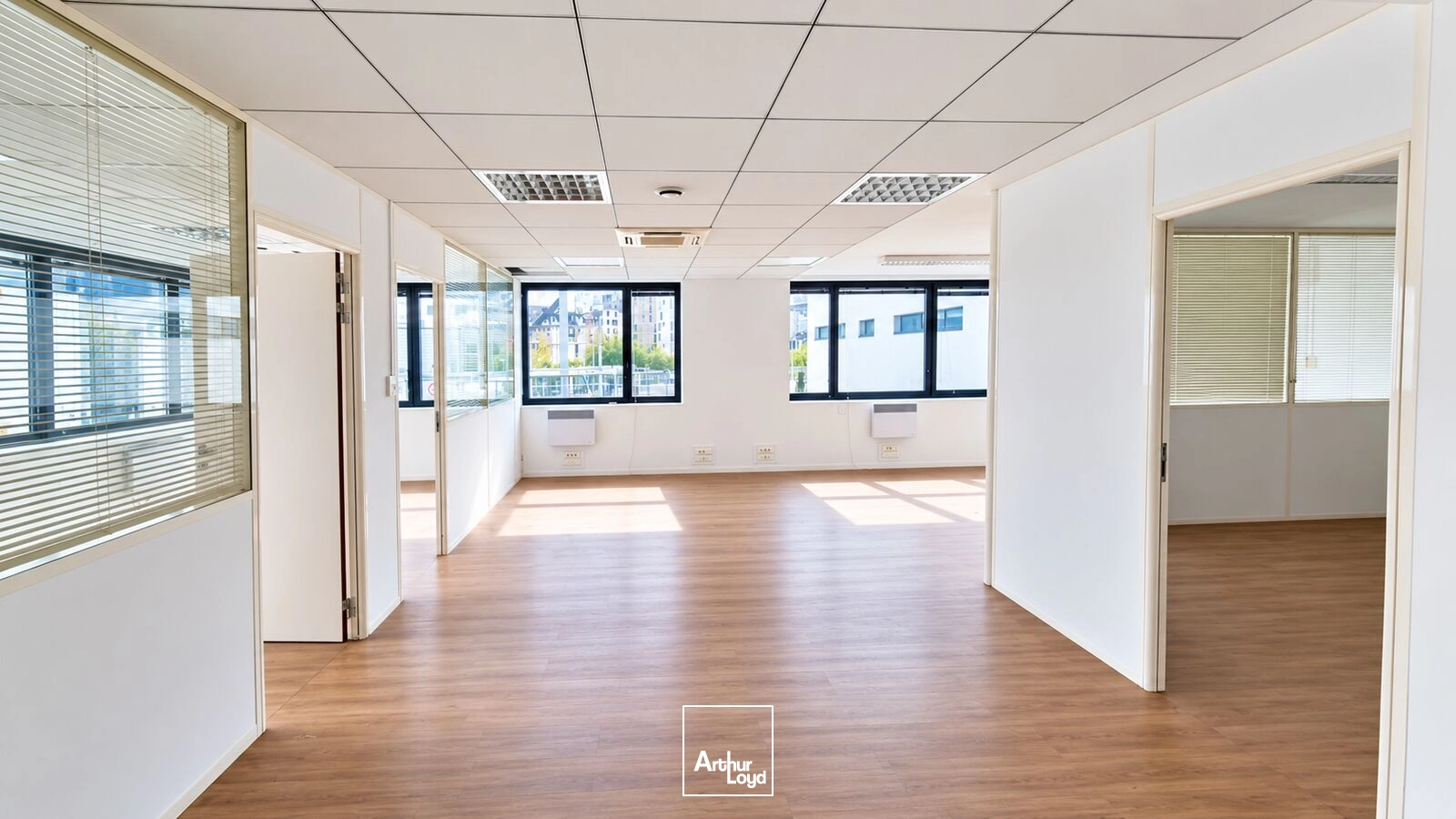 Bureaux - Location - ISSY LES MOULINEAUX - 92130 - 97.8-422.05 - 7916747