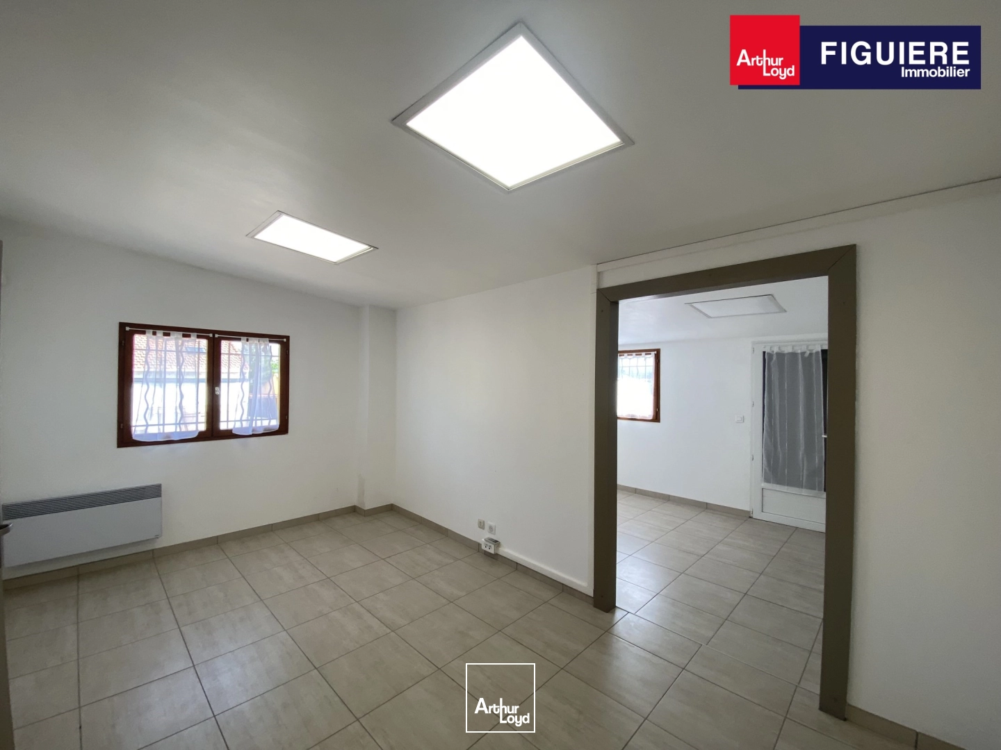 Locaux d'activité & Entrepôts - Location - SAINT VICTORET - 13730 - 540-540 - 7917484