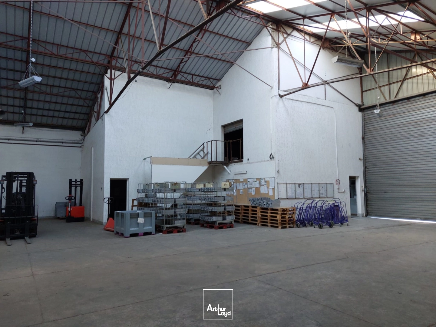 Locaux d'activité & Entrepôts - Location - LA SEYNE SUR MER - 83500 - 591-1206 - 7917936