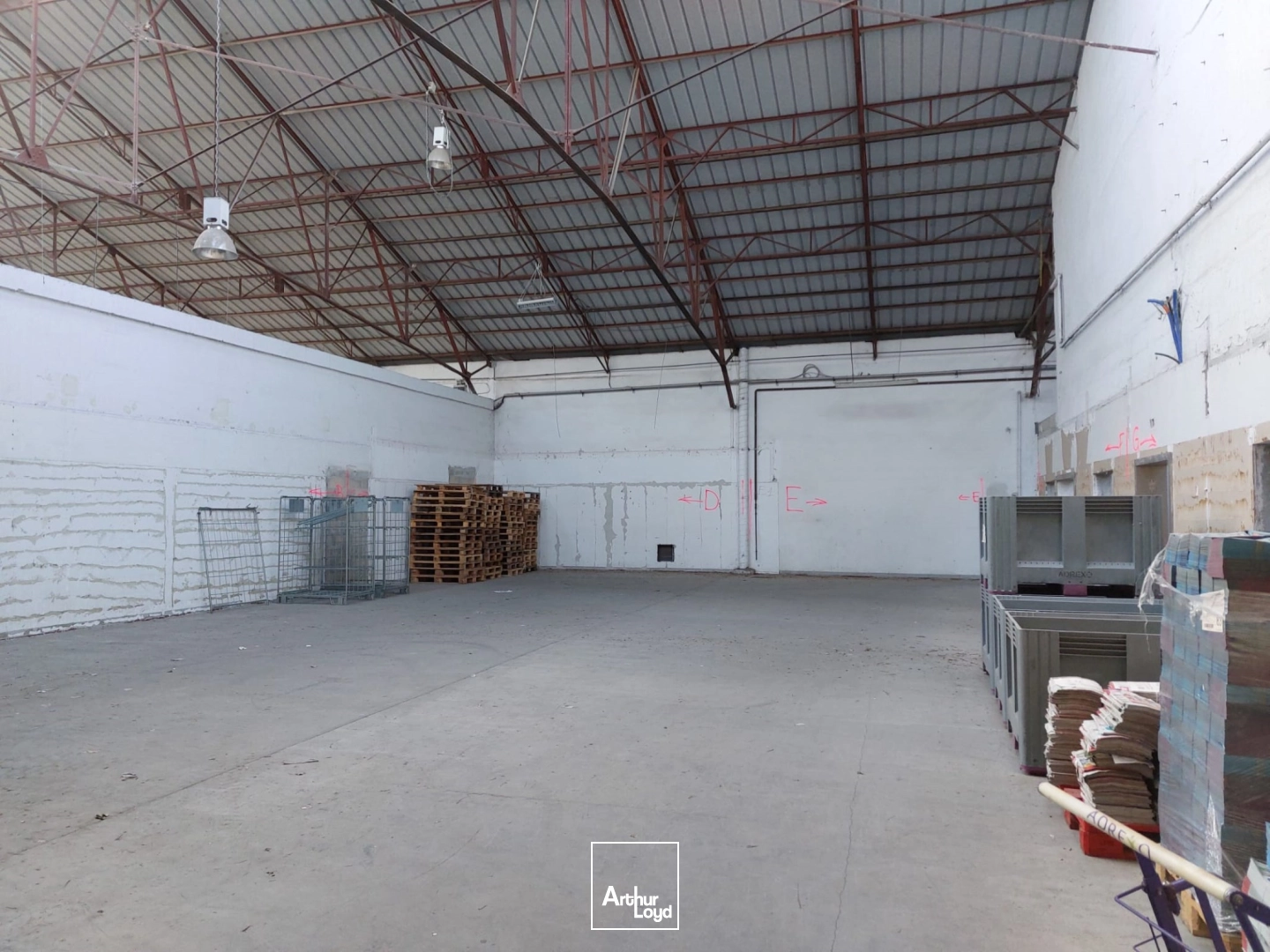 Locaux d'activité & Entrepôts - Location - LA SEYNE SUR MER - 83500 - 591-1206 - 7917937