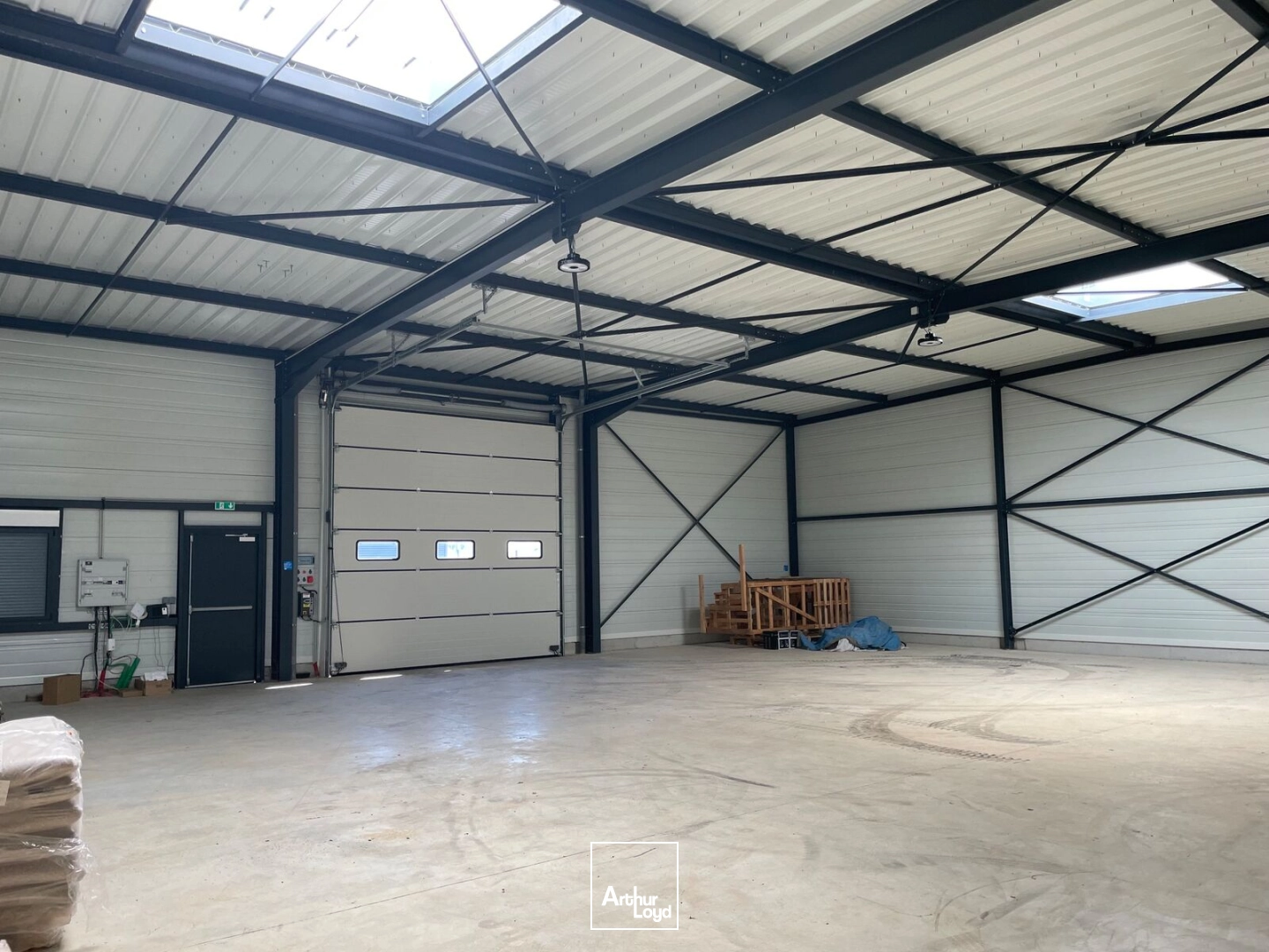 Locaux d'activité & Entrepôts - Location - GUIGNICOURT - 02190 - 250-250 - 7921762