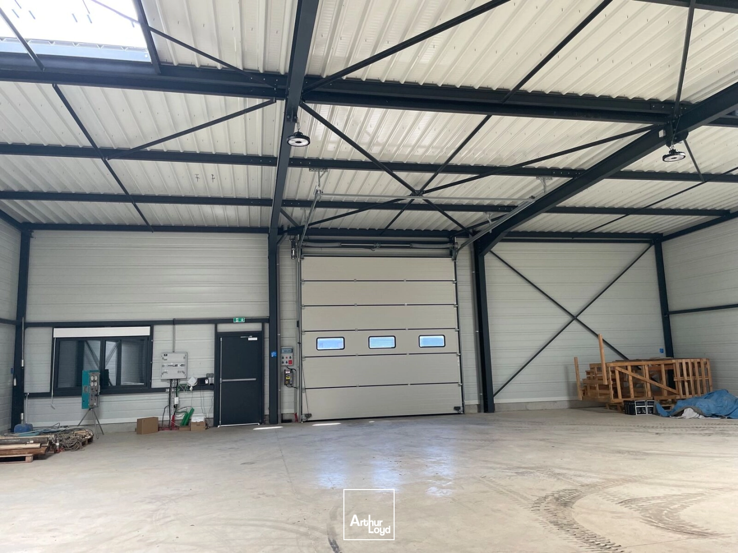 Locaux d'activité & Entrepôts - Location - GUIGNICOURT - 02190 - 250-250 - 7921765