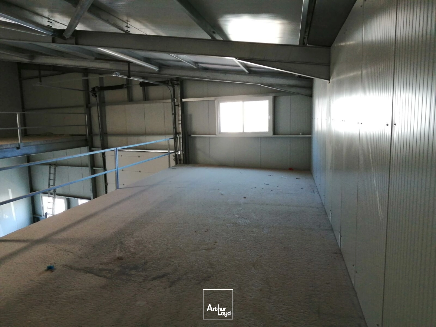 Locaux d'activité & Entrepôts - Location - GEMENOS - 13420 - 133-2314.8 - 7922301