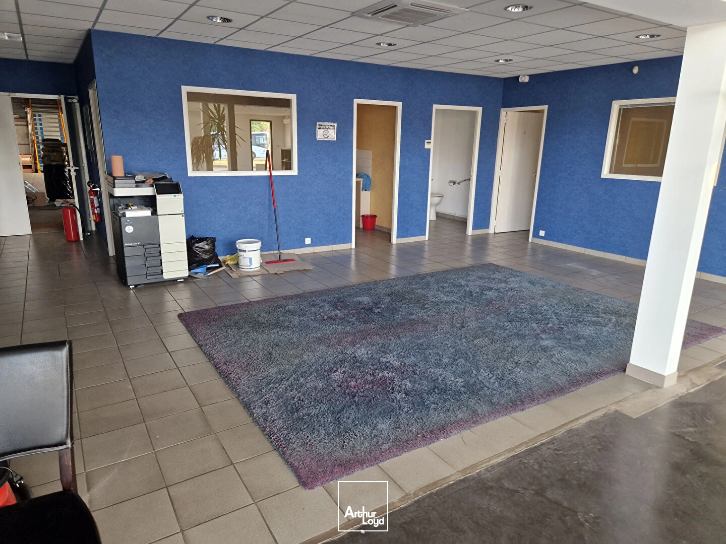 Locaux d'activité & Entrepôts - Location - LIMOGES - 87000 - 725-725 - 7922615
