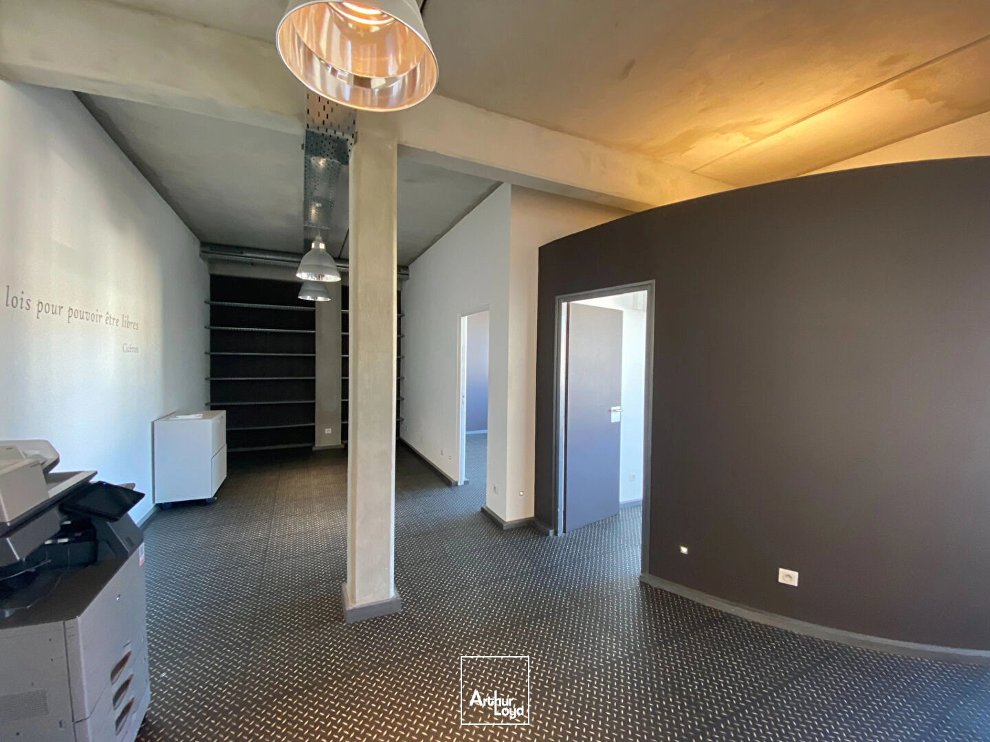 Bureaux - Location - LA ROCHELLE - 17000 - 65-65 - 7924419