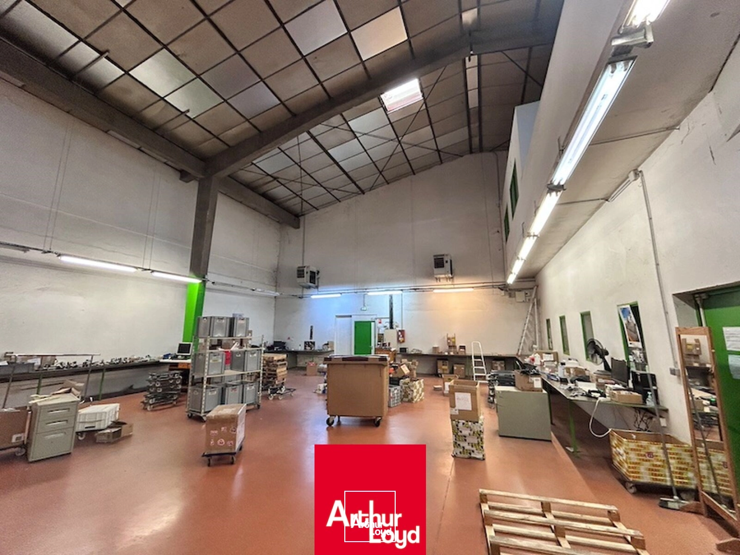 Locaux d'activité & Entrepôts - Location - CHARNAY LES MACON - 71850 - 1835-1835 - 7931067