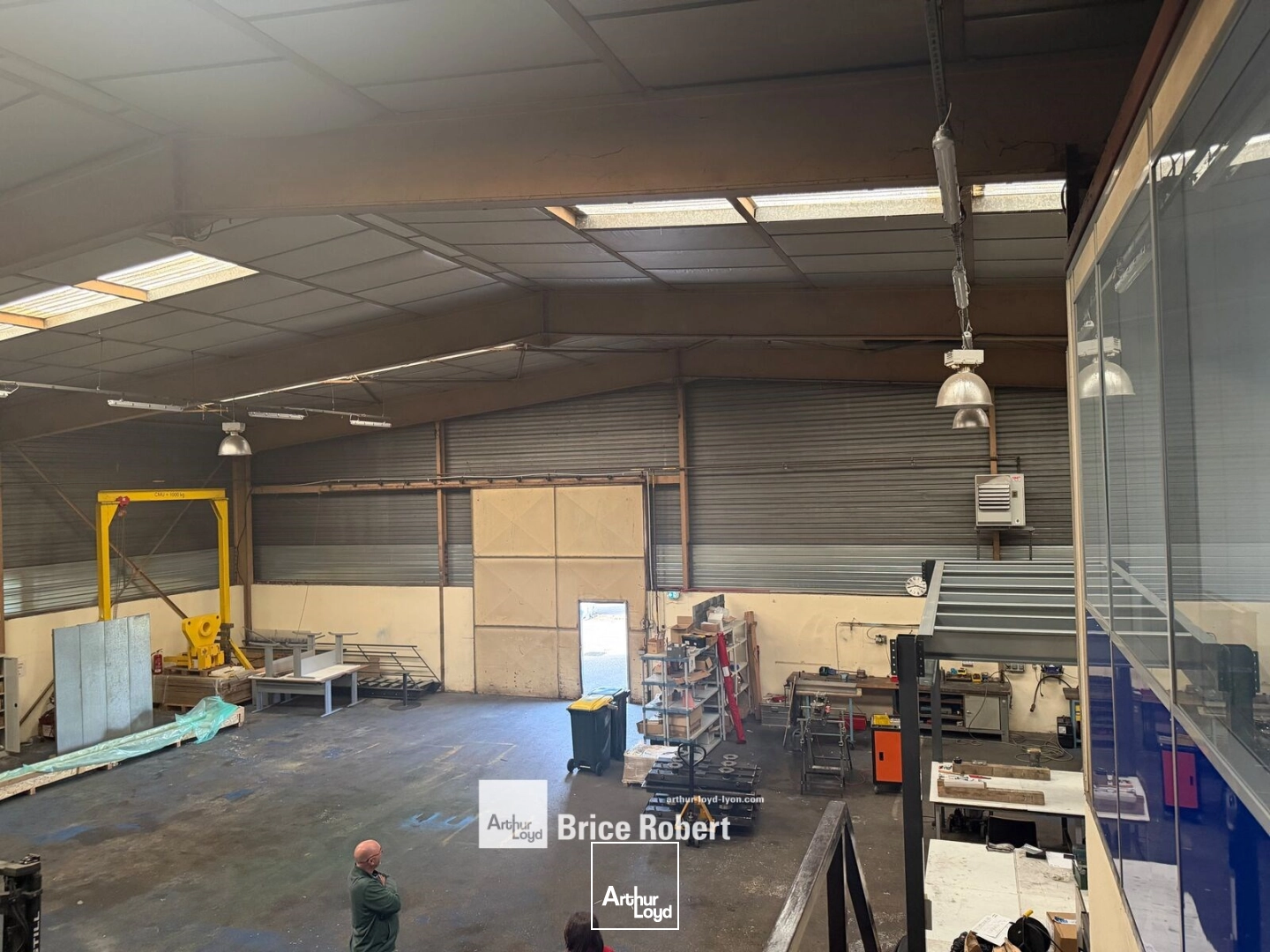 Locaux d'activité & Entrepôts - Location - VAULX EN VELIN - 69120 - 480-480 - 7946178