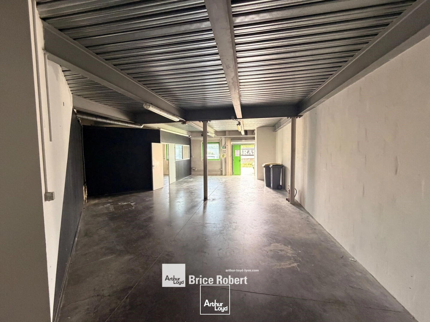 Locaux d'activité & Entrepôts - Location - GREZIEU LA VARENNE - 69290 - 126-126 - 7946183