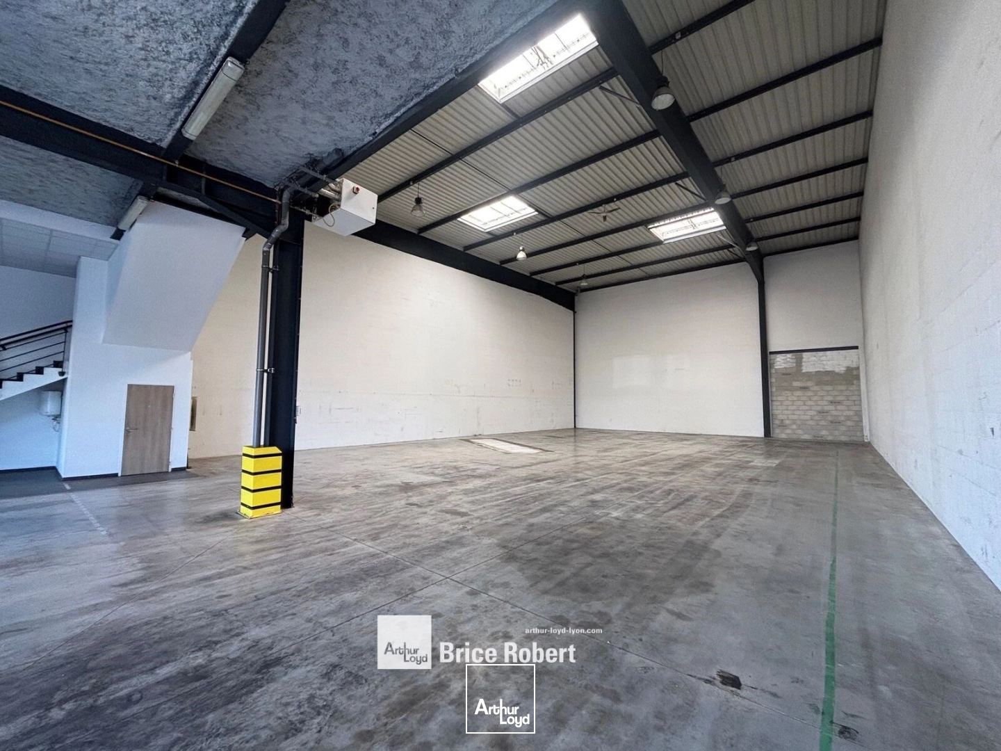 Locaux d'activité & Entrepôts - Location - CORBAS - 69960 - 651-651 - 7946614
