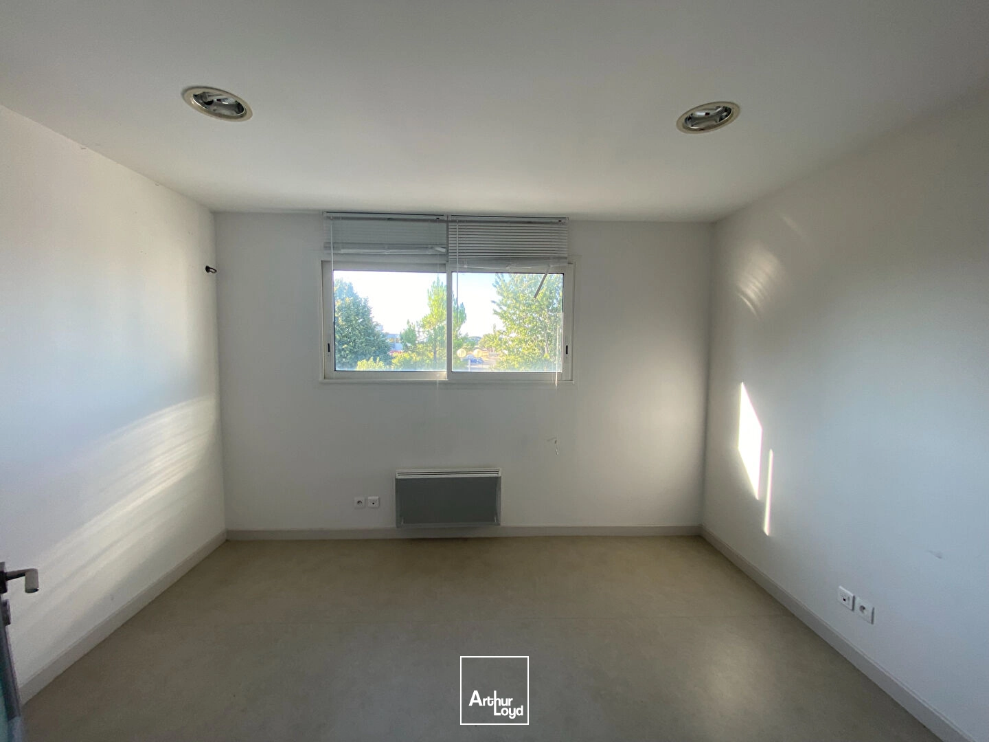 Locaux d'activité & Entrepôts - Vente - PERIGNY - 17180 - 203.6-203.6 - 7951907