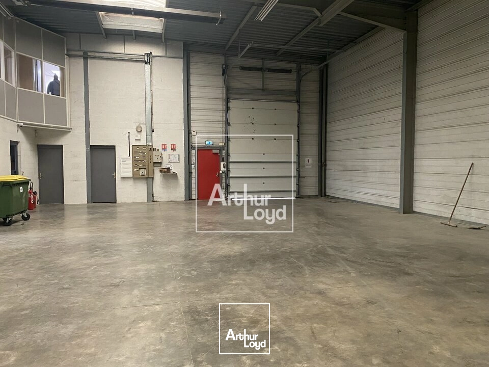 Locaux d'activité & Entrepôts - Location - BRETIGNY SUR ORGE - 91220 - 540-540 - 7951992