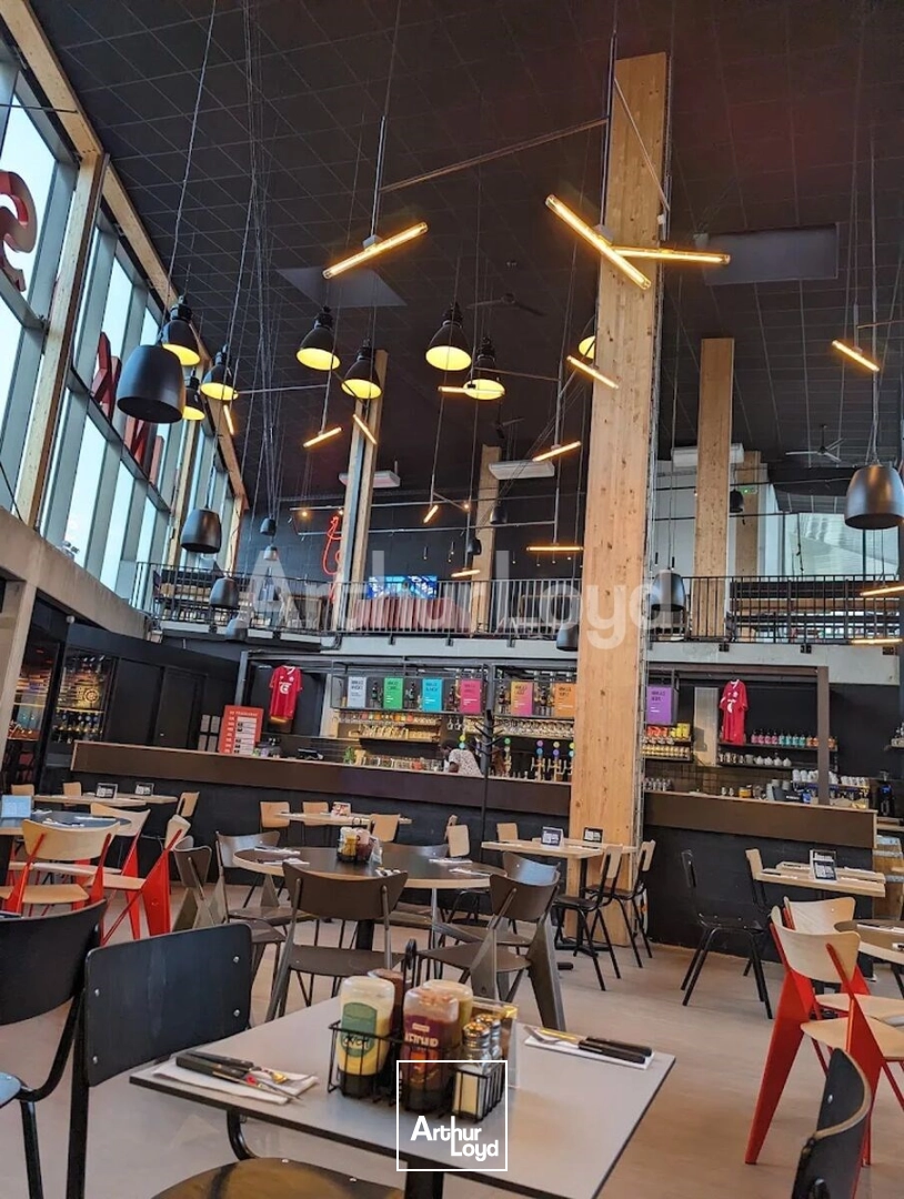Locaux commerciaux - Location - VILLENEUVE D'ASCQ - 59650 - 695-695 - 7967440