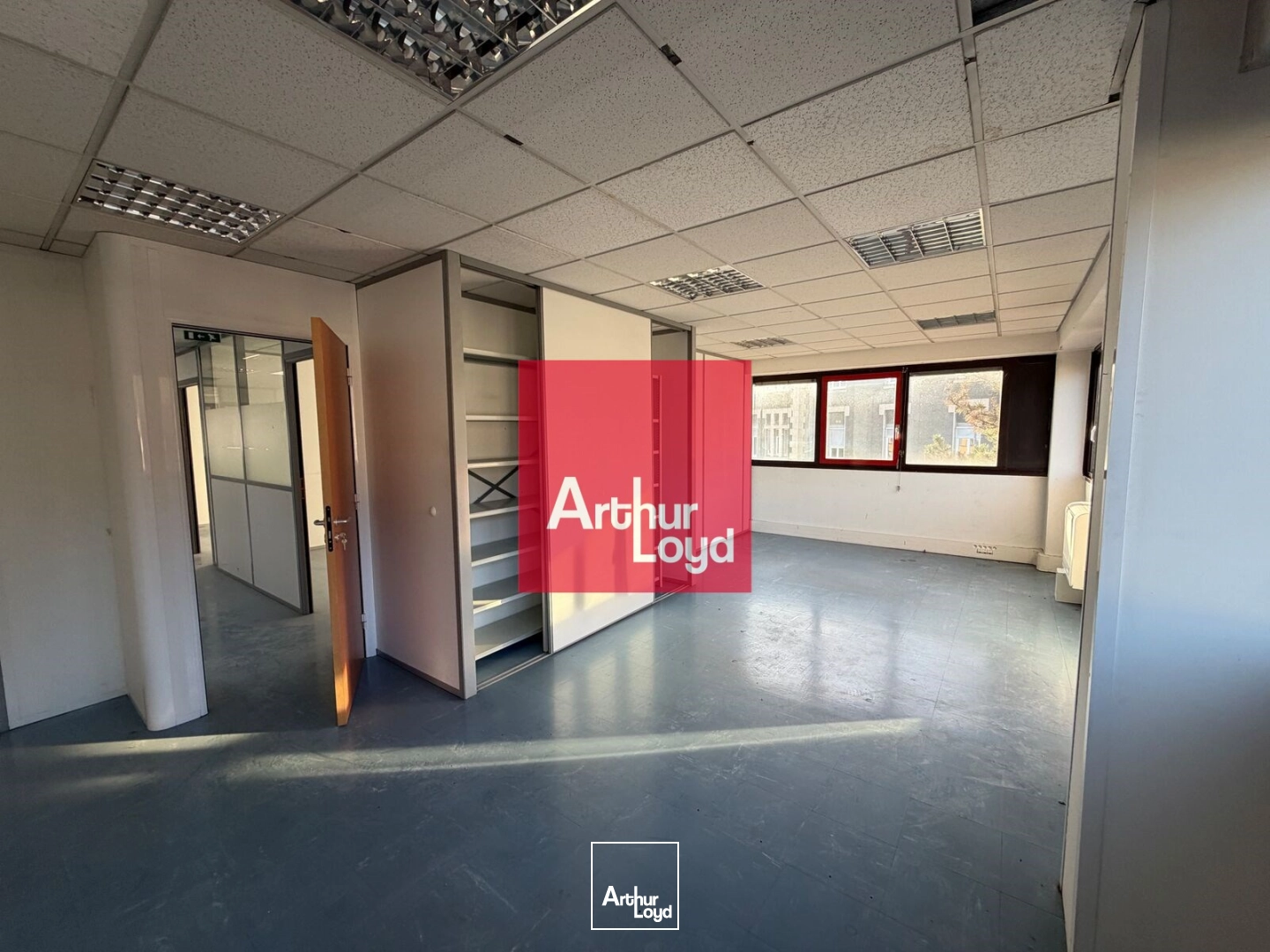 Bureaux - Vente - LA TRONCHE - 38700 - 456-456 - 7972154