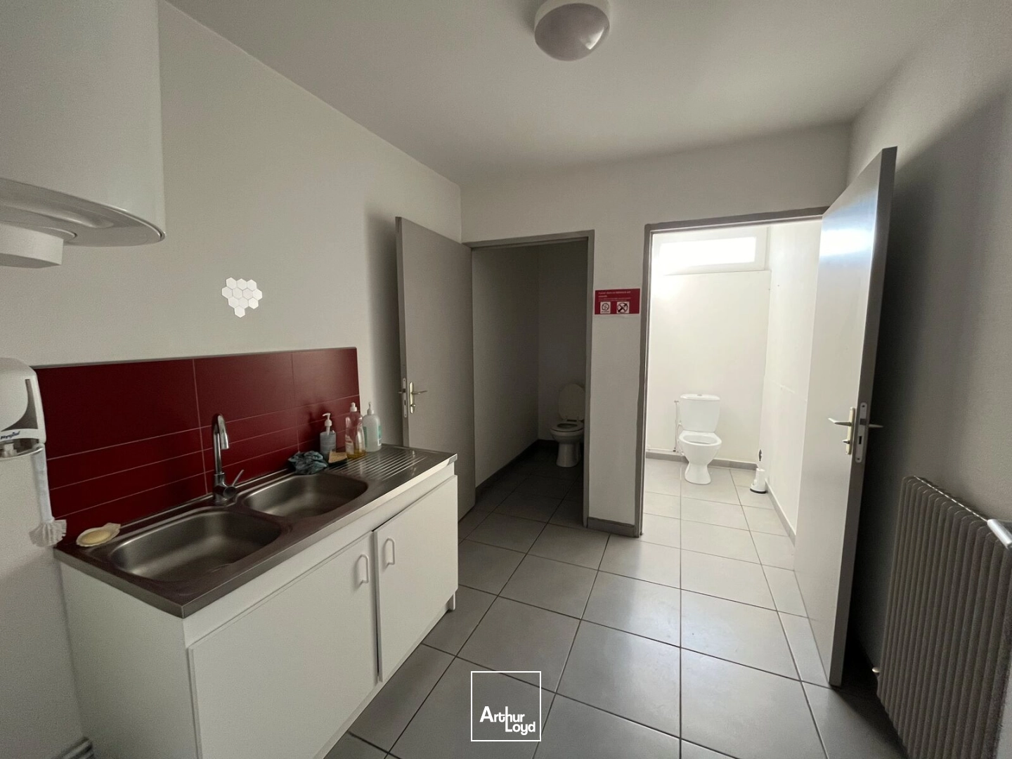 Bureaux - Location - LAON - 02000 - 345-345 - 7985224